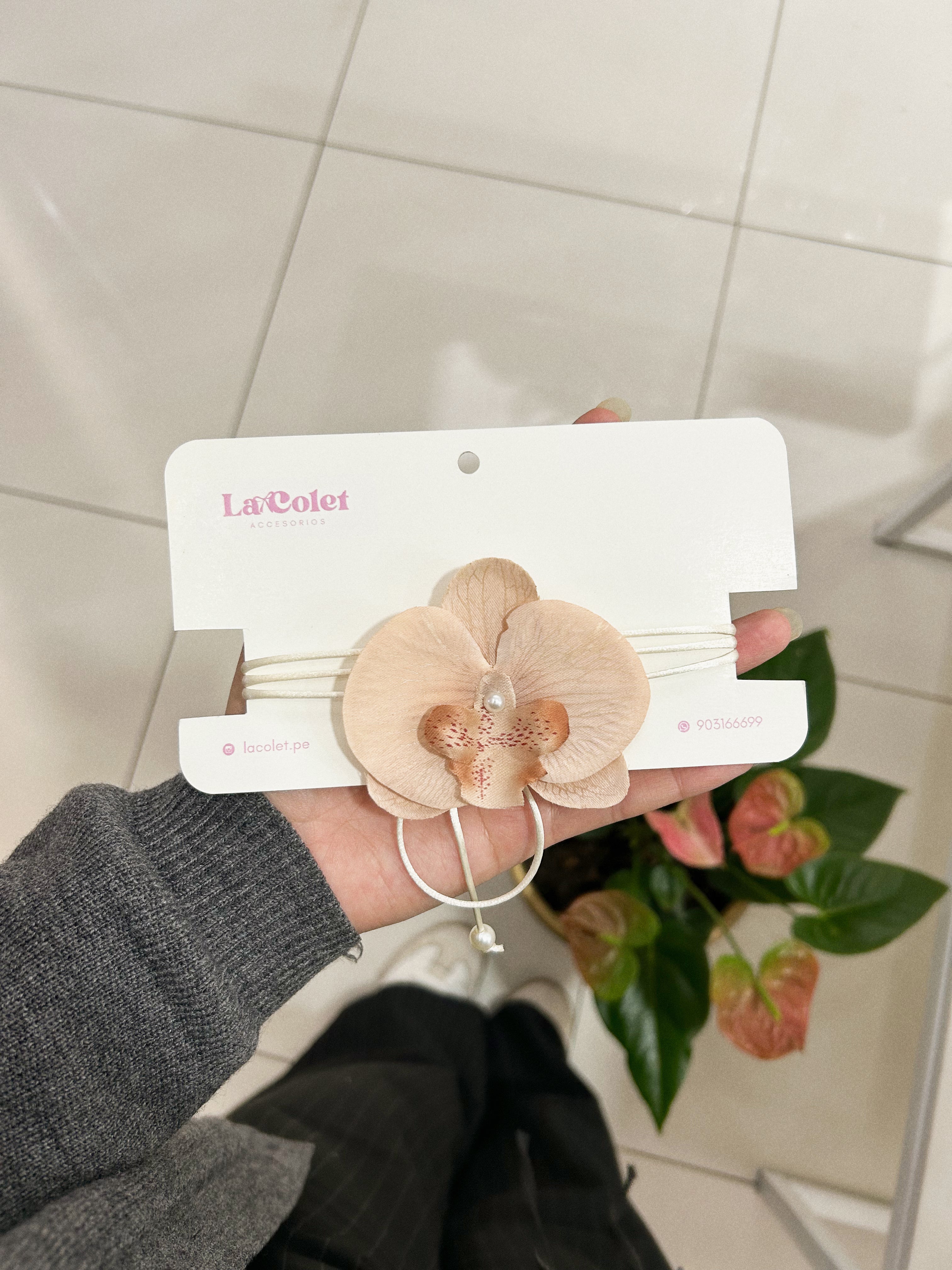 gargantilla orquídea