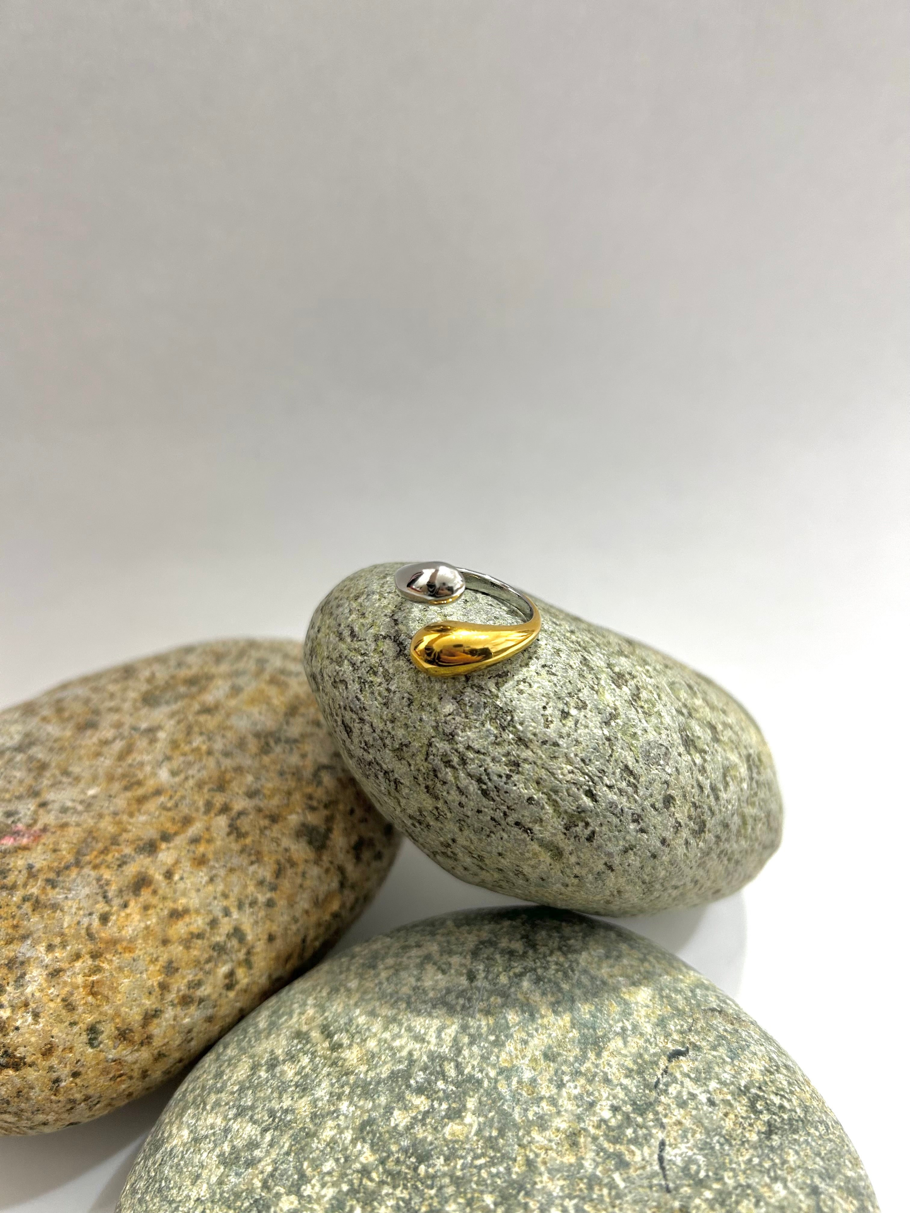 Madison ring