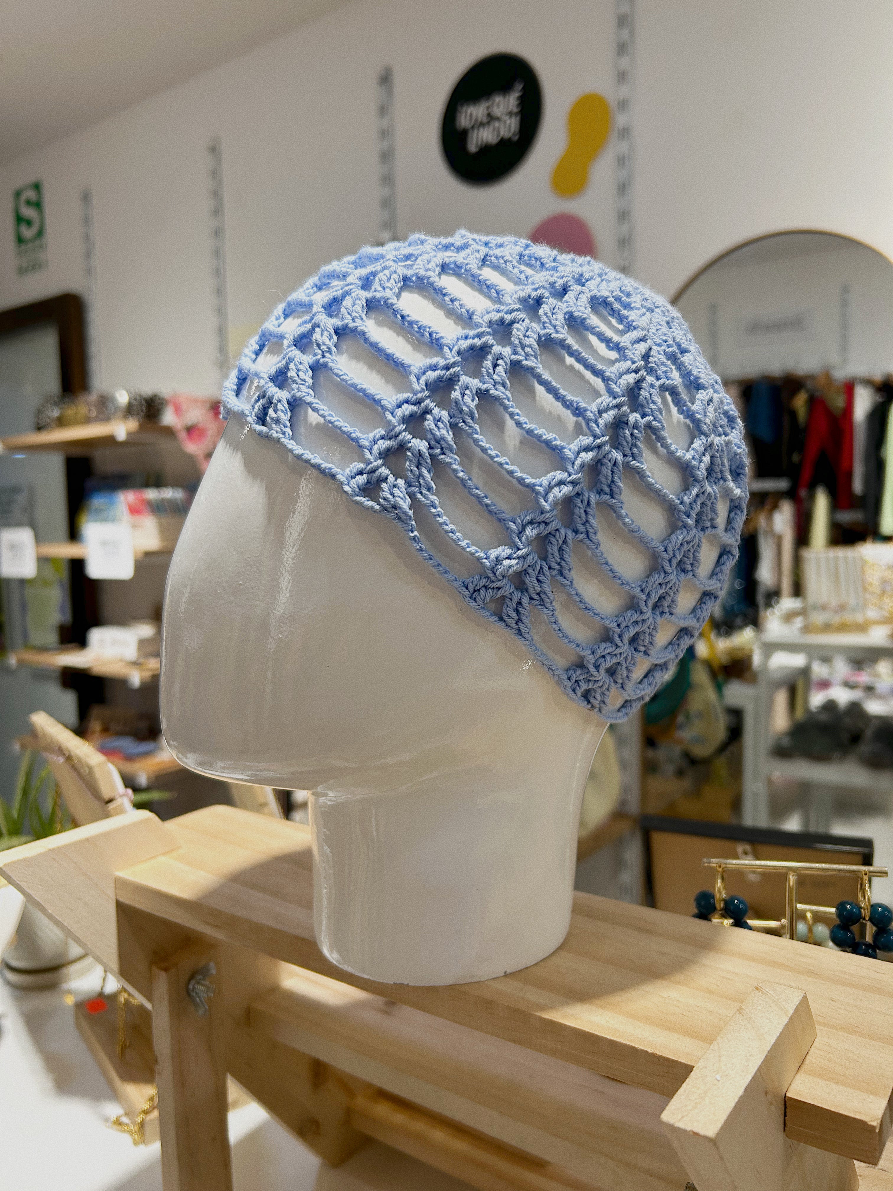 crochet hat - celeste