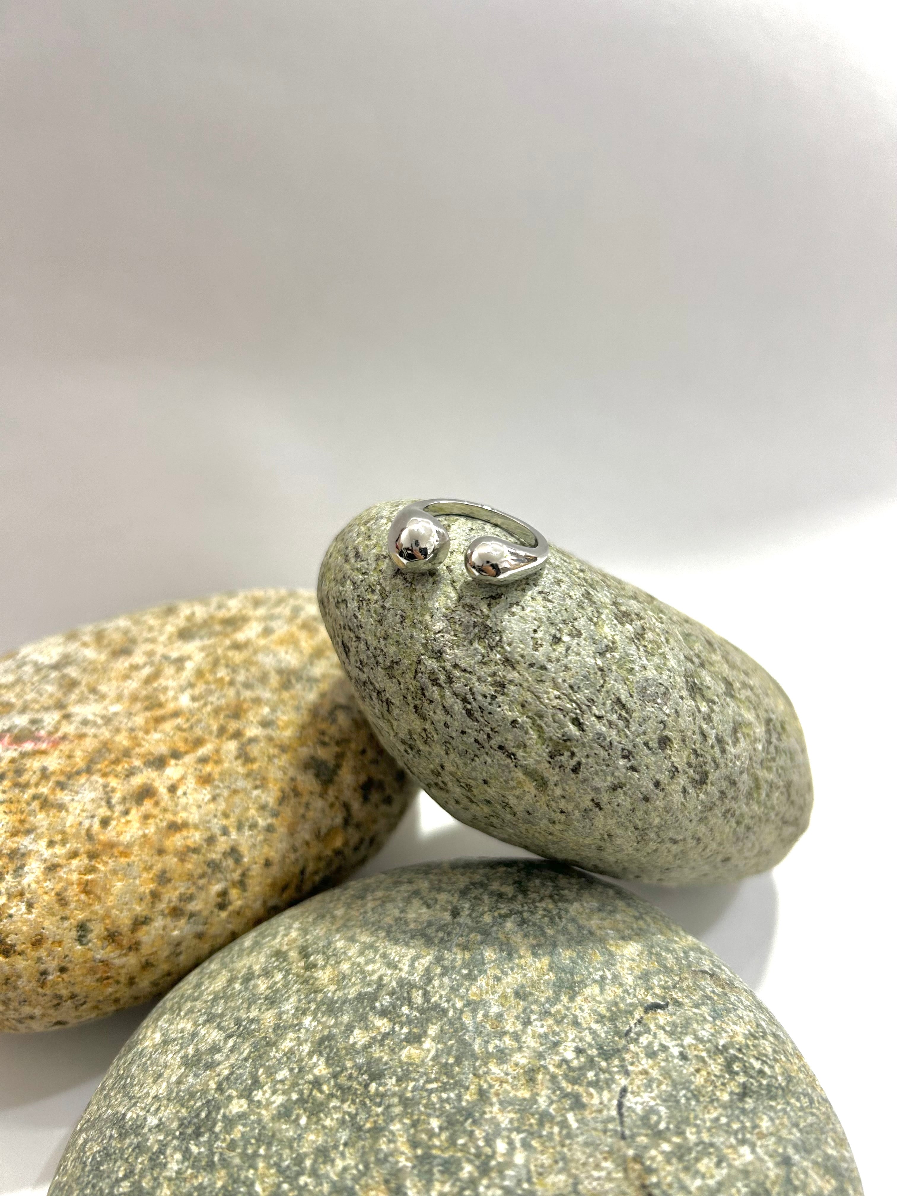 Bruna ring