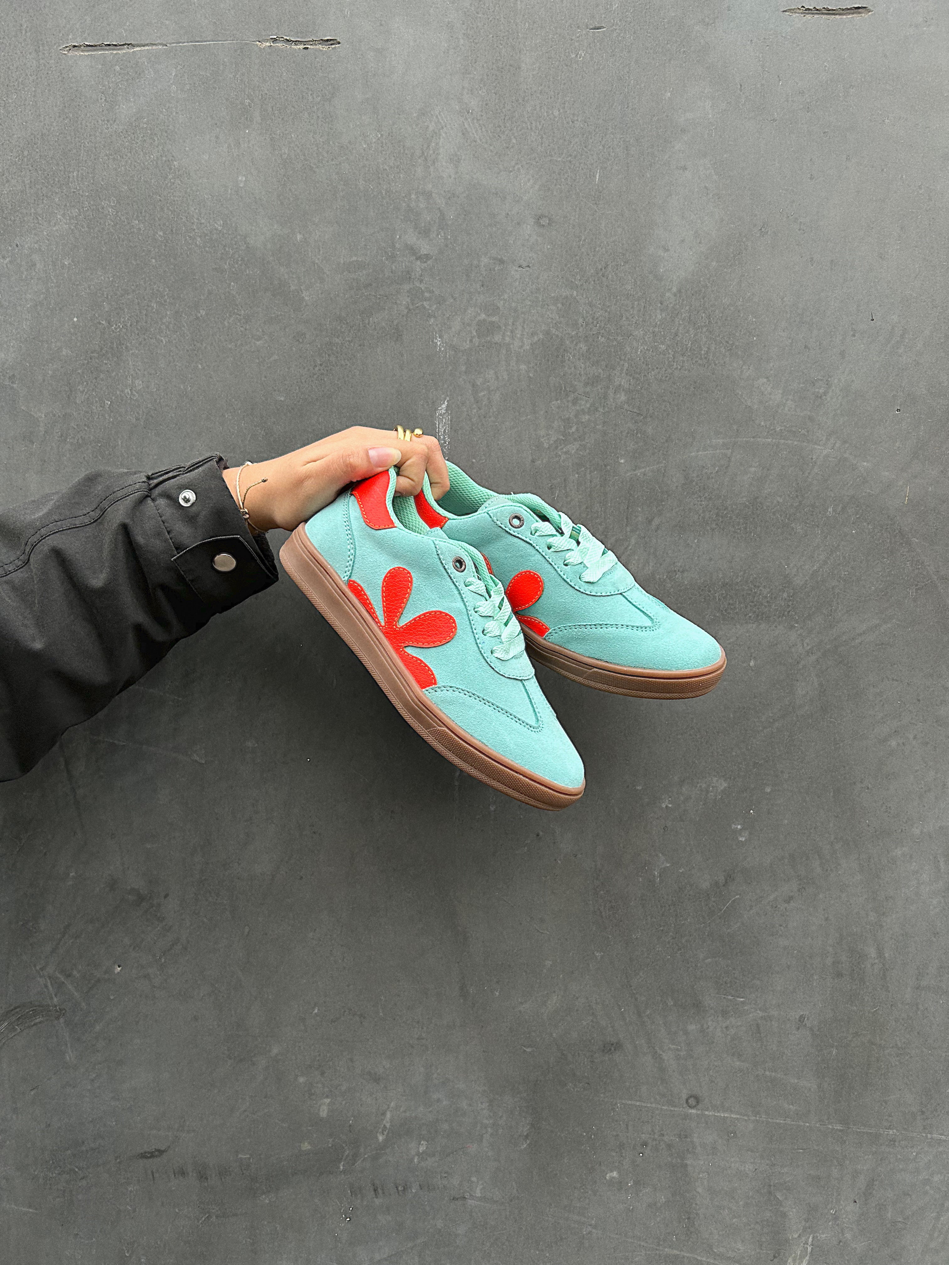Bonia sneakers - aguamarina