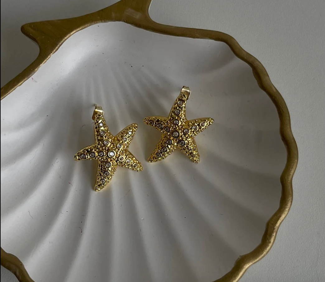 Shinny starfish earrings