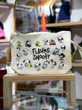 Flashes Snoopy