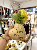 florero Love is love