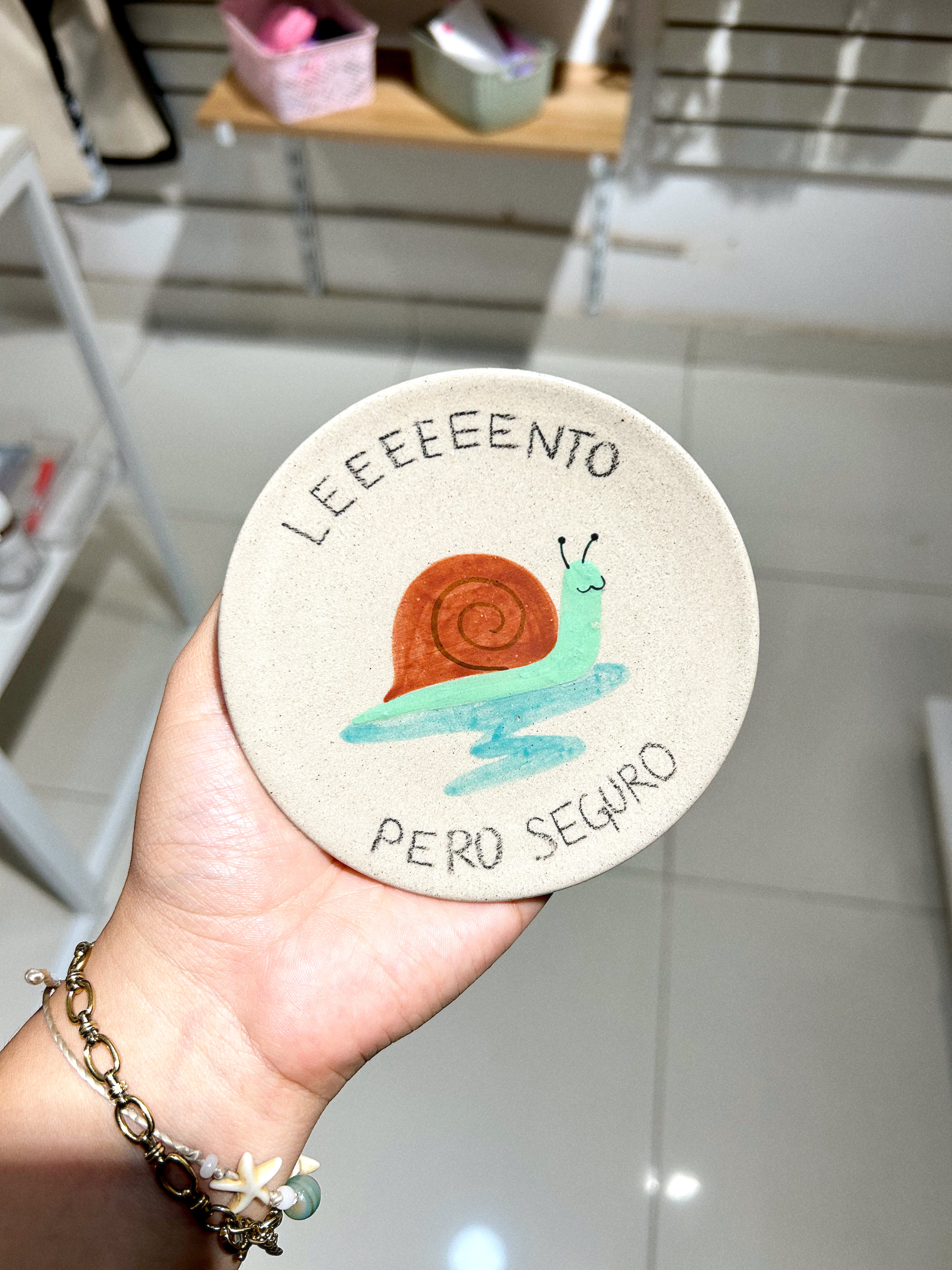plato Leeento pero seguro